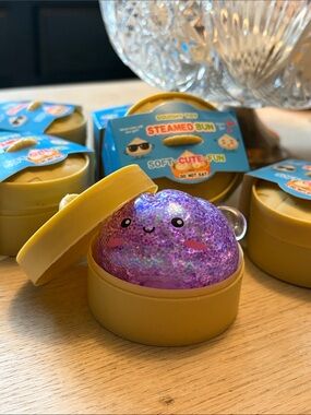Viral Mini Steamed Bun Squishy Toy - Mystery Squishy 1 piece